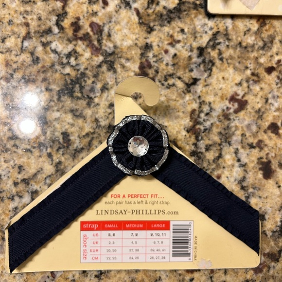 Lindsey Phillips SwitchFlops Strap Collection - Picture 3 of 8